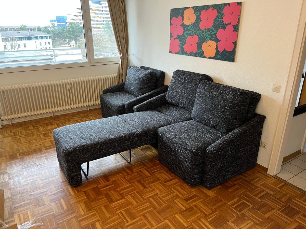 Deutz Apartment Köln